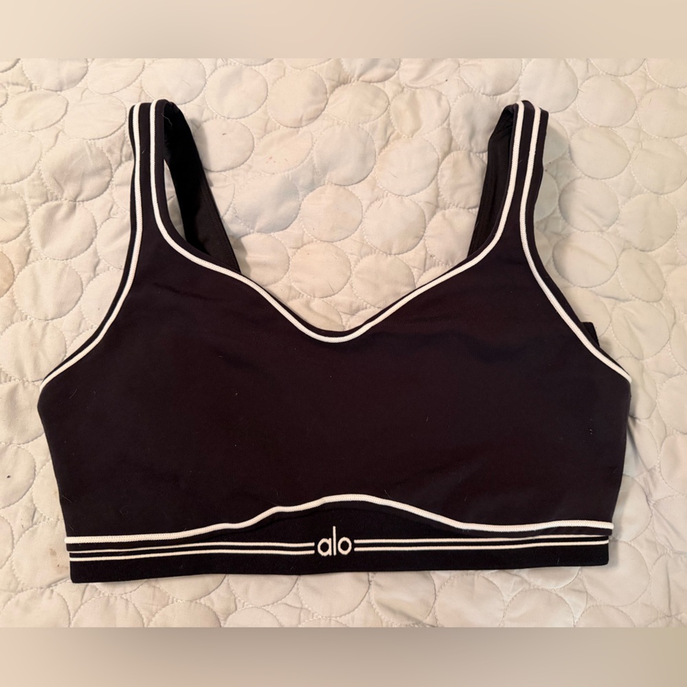 ALO Yoga airbrush heart throb bra